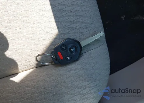 2010 Subaru Legacy 2.5I Premium z USA, uszkodzony, nr VIN 4S3BMBG60A3214862